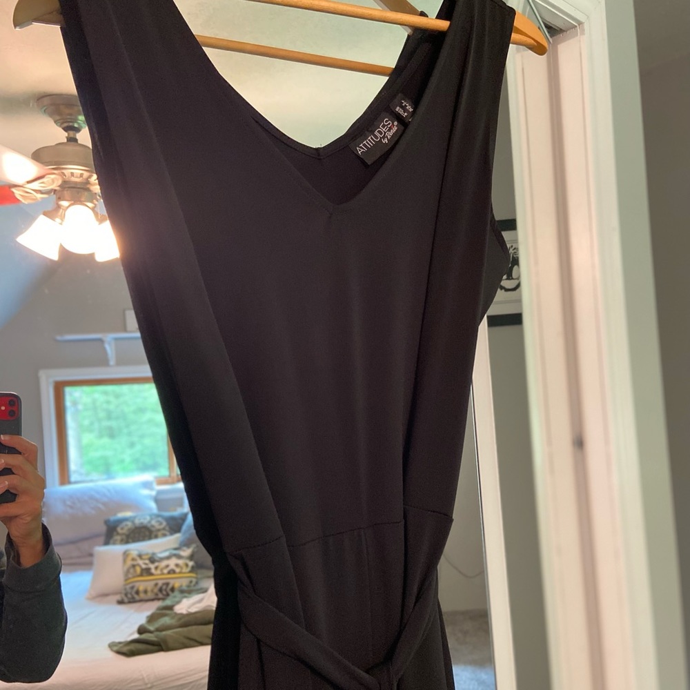 Black sleeveless jersey belted jumpsuit